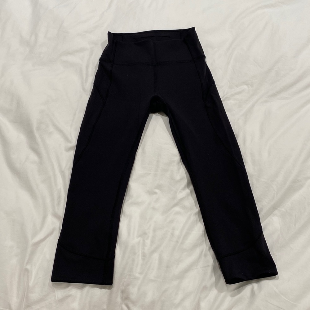 Lululemon Invigorate High-Rise Crop in black
